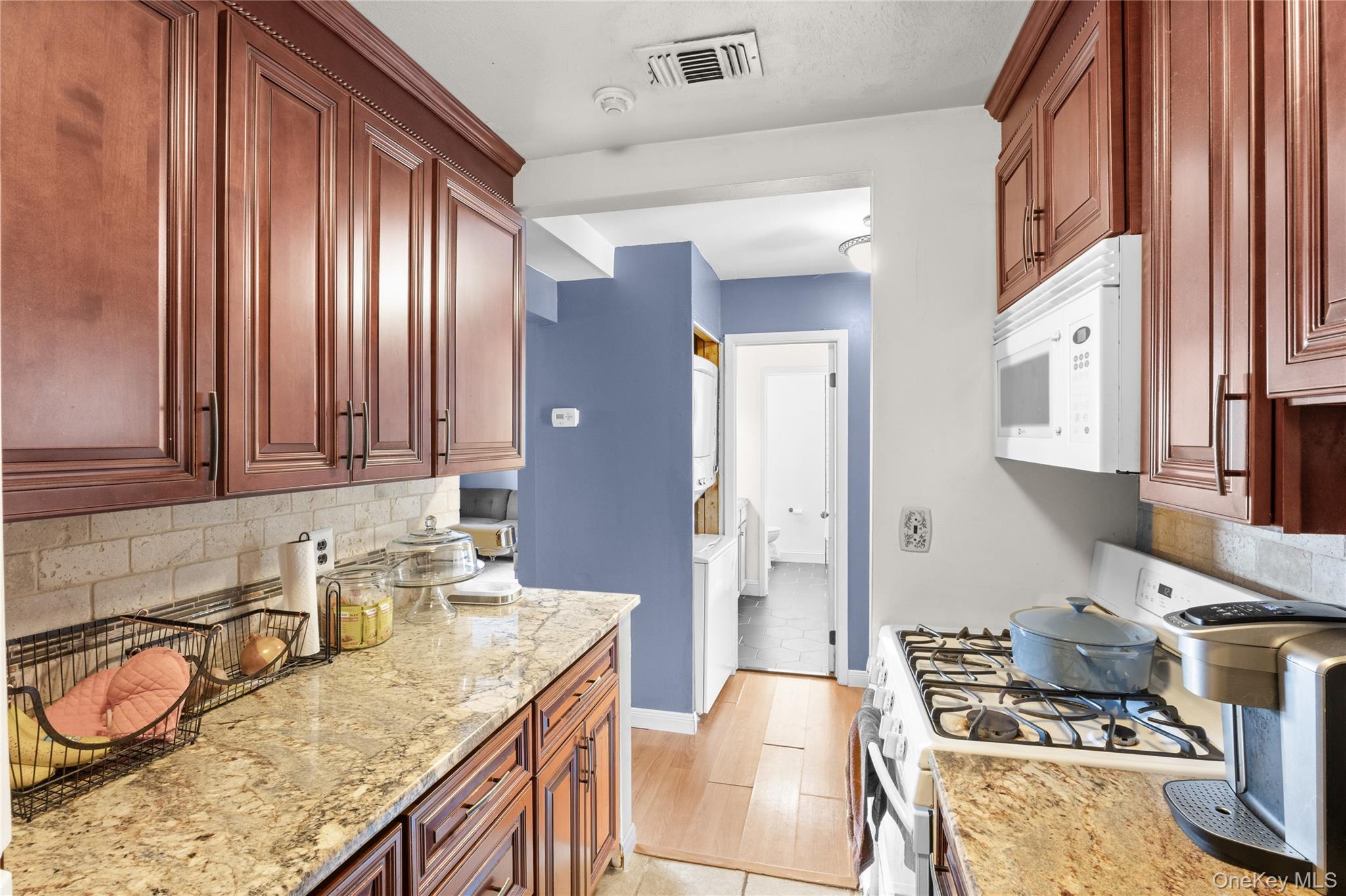 271 Lake Pointe Circle 271 Property Photo 7