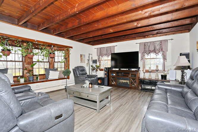 161 Mcnamara Road Property Photo 6