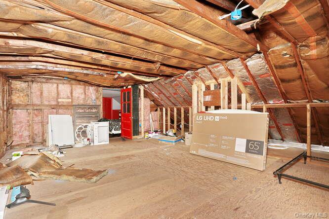 161 Mcnamara Road Property Photo 30