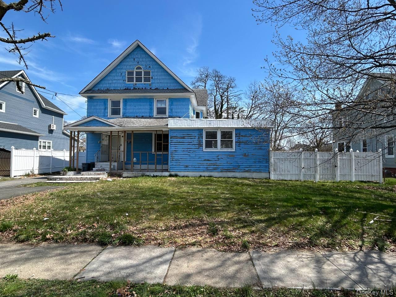 31 East Avenue Property Photo 1