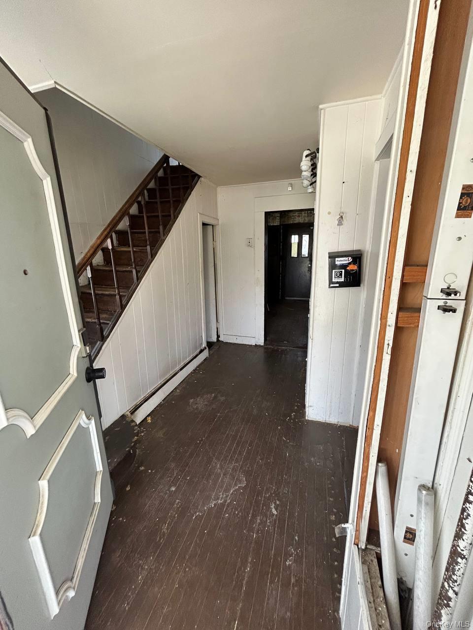 31 East Avenue Property Photo 4