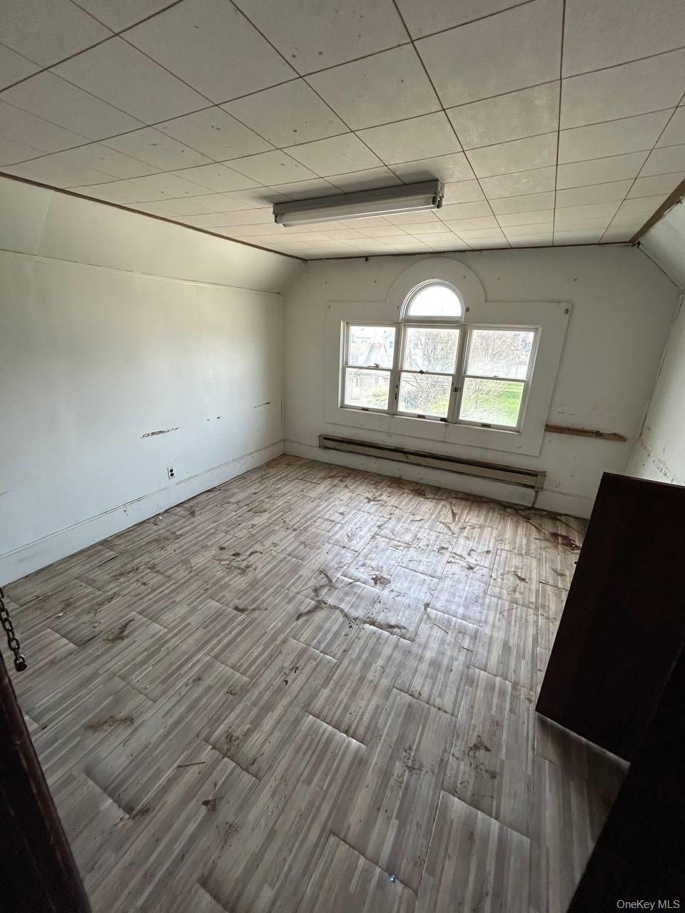 31 East Avenue Property Photo 11