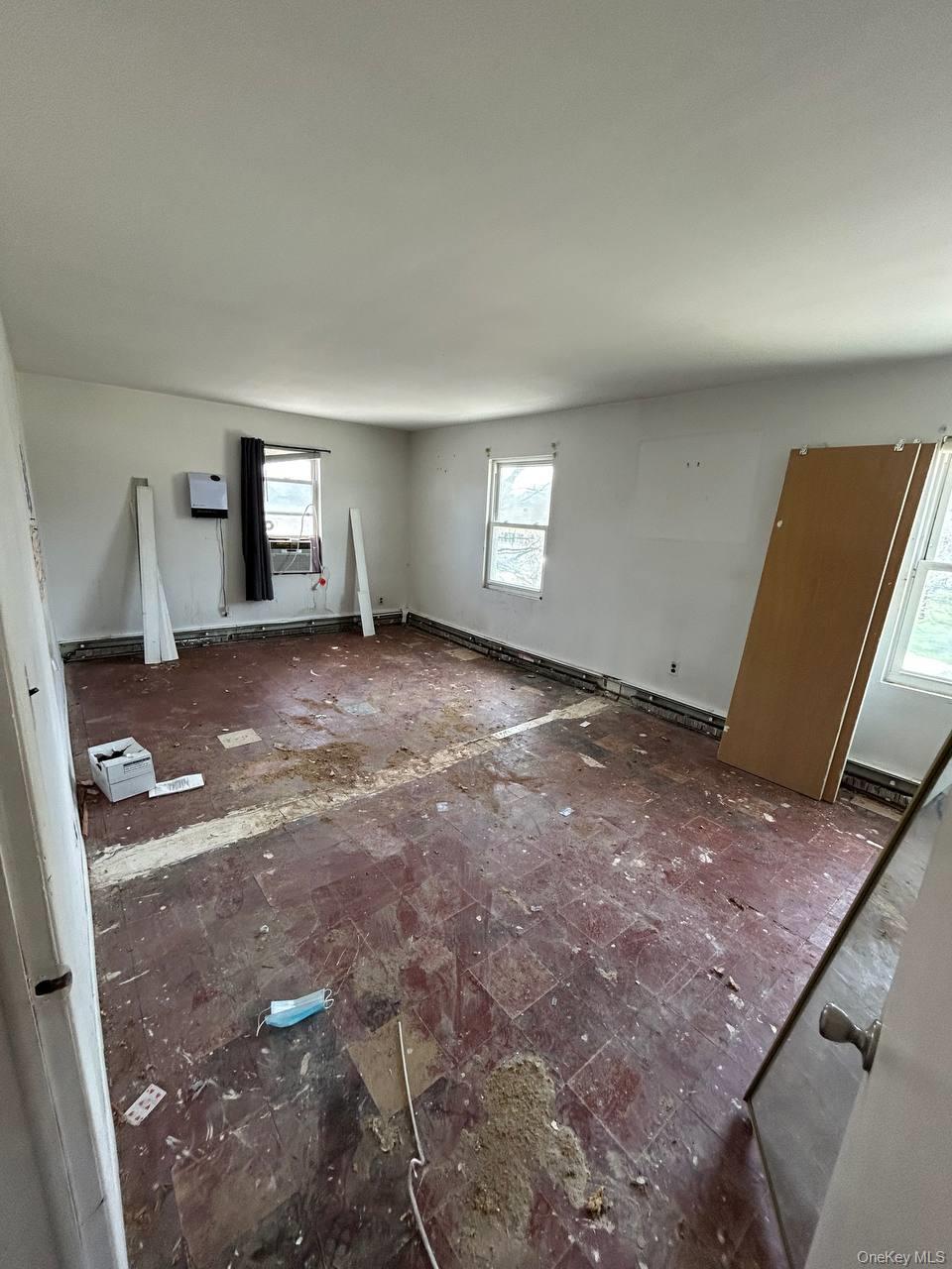 31 East Avenue Property Photo 12