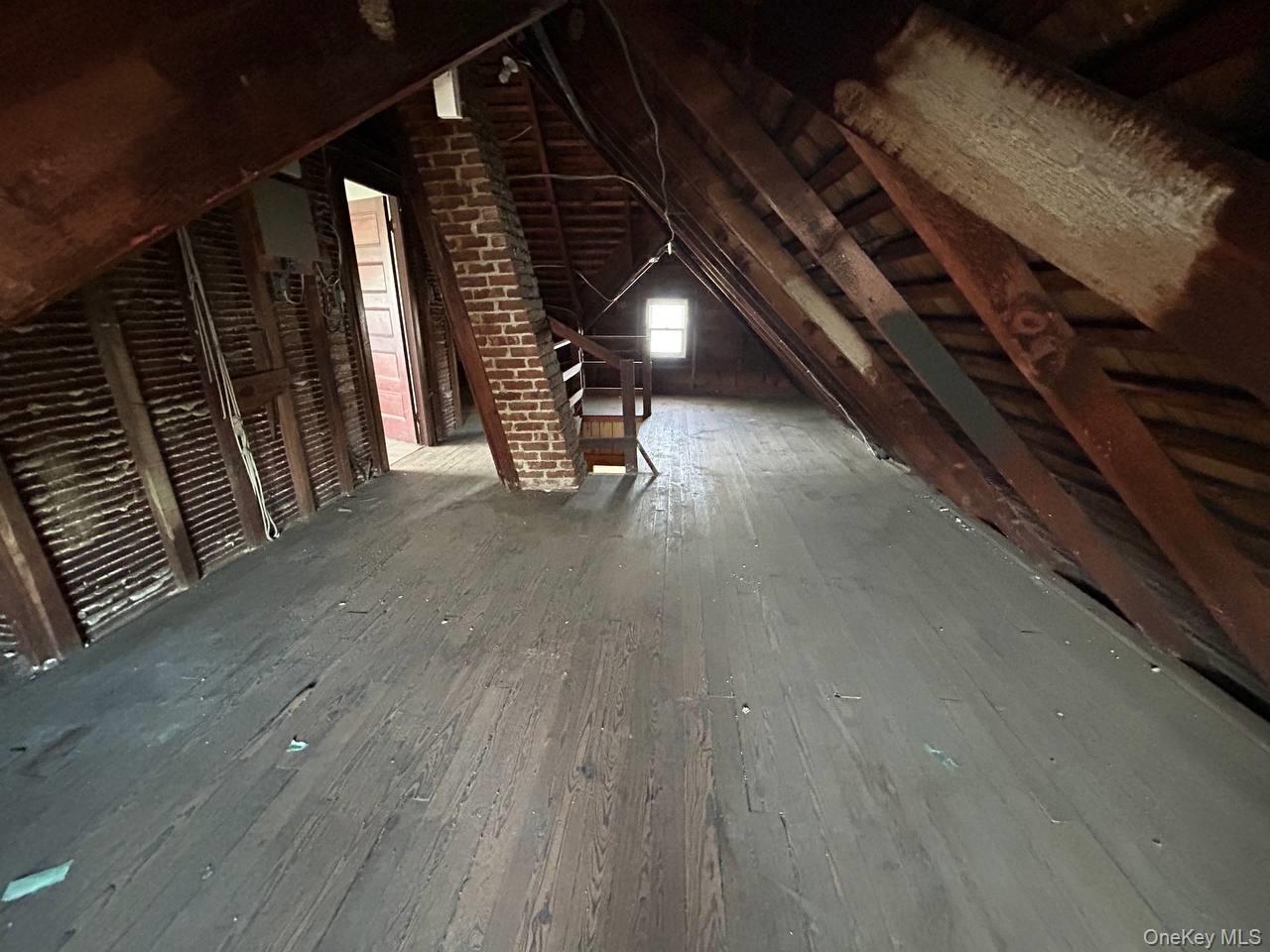 31 East Avenue Property Photo 14