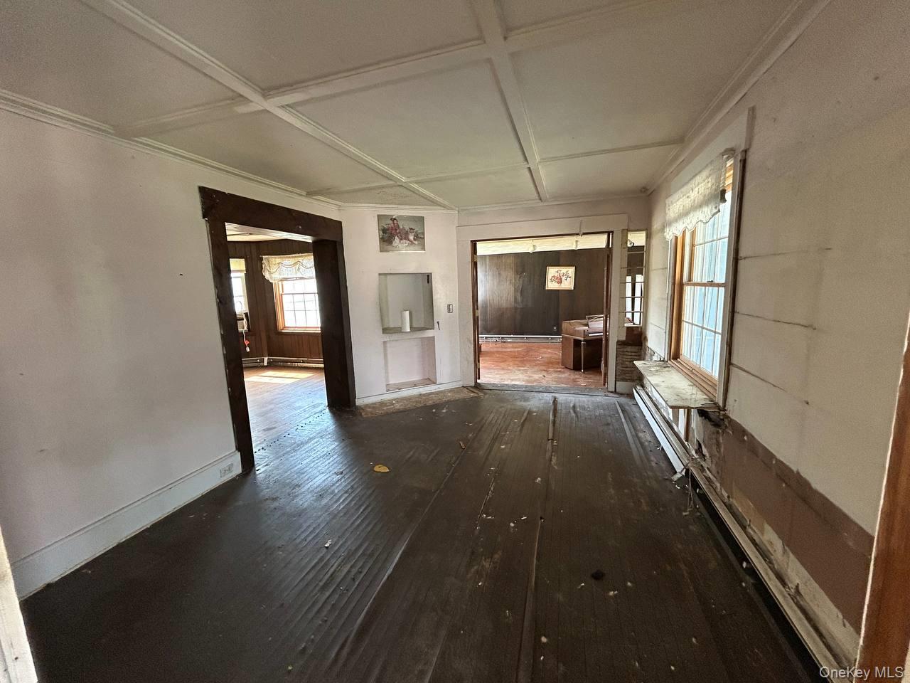 31 East Avenue Property Photo 15