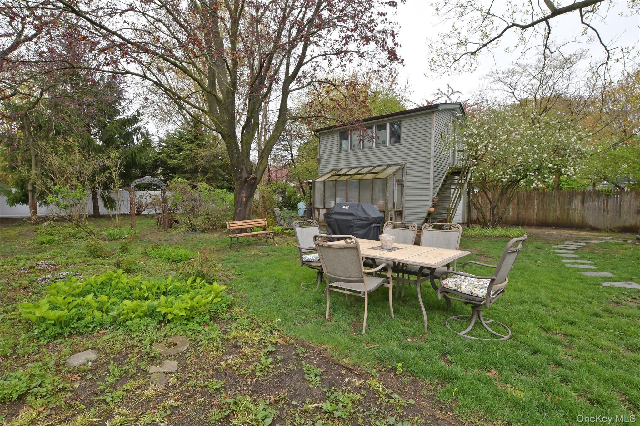 144 Division Avenue Property Photo 39