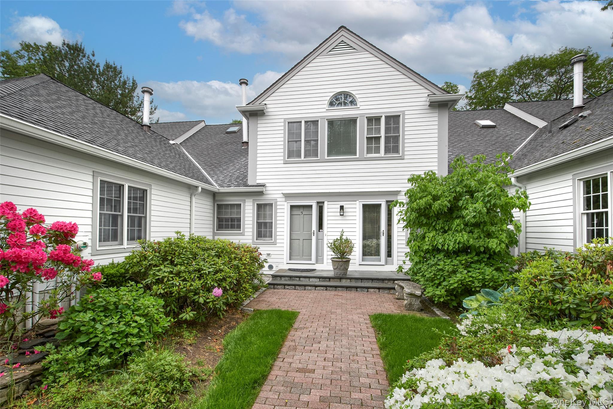 3 Ingleside Lane Property Photo 1