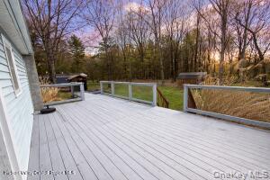 40 Cathy Jo Place Property Photo 12