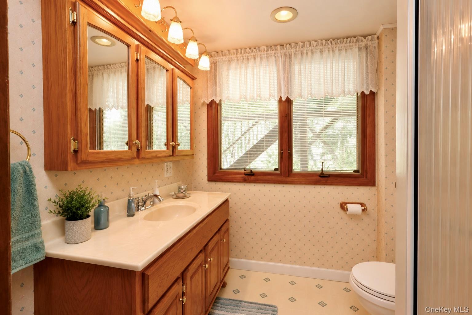 96 Edgewood Drive Property Photo 32