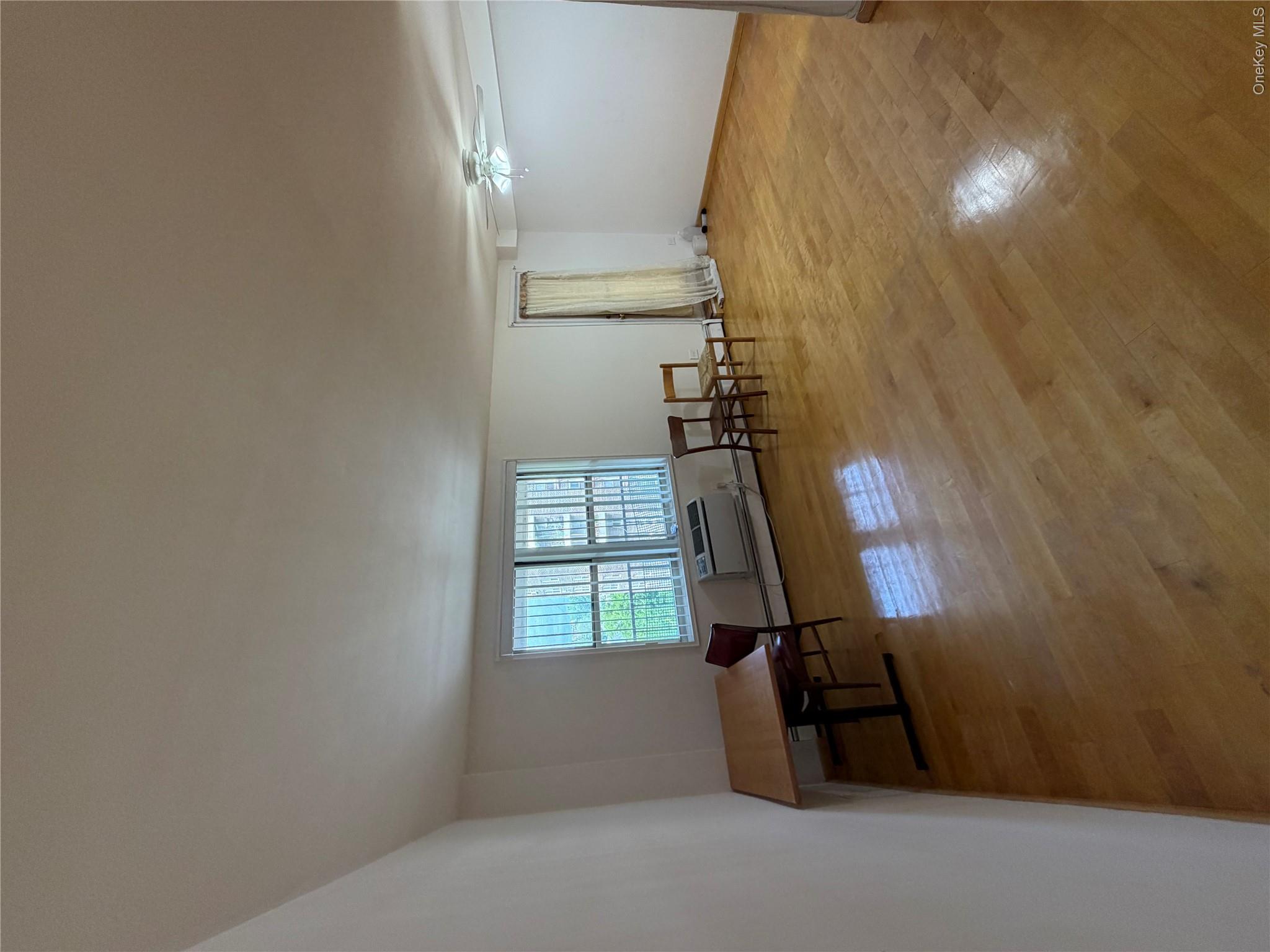140-55 34 Avenue 4r Property Photo 7