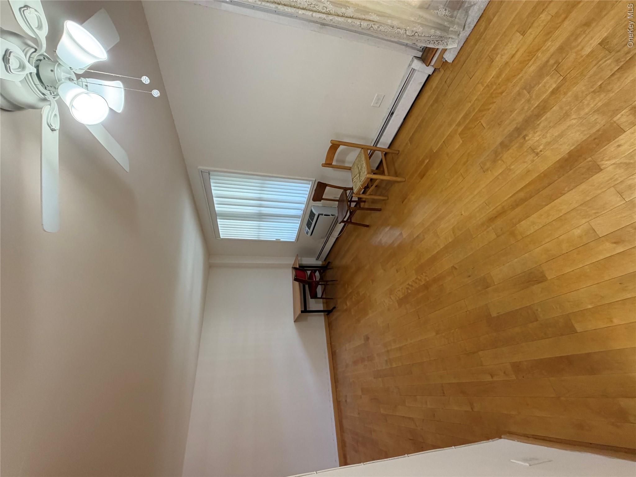 140-55 34 Avenue 4r Property Photo 9