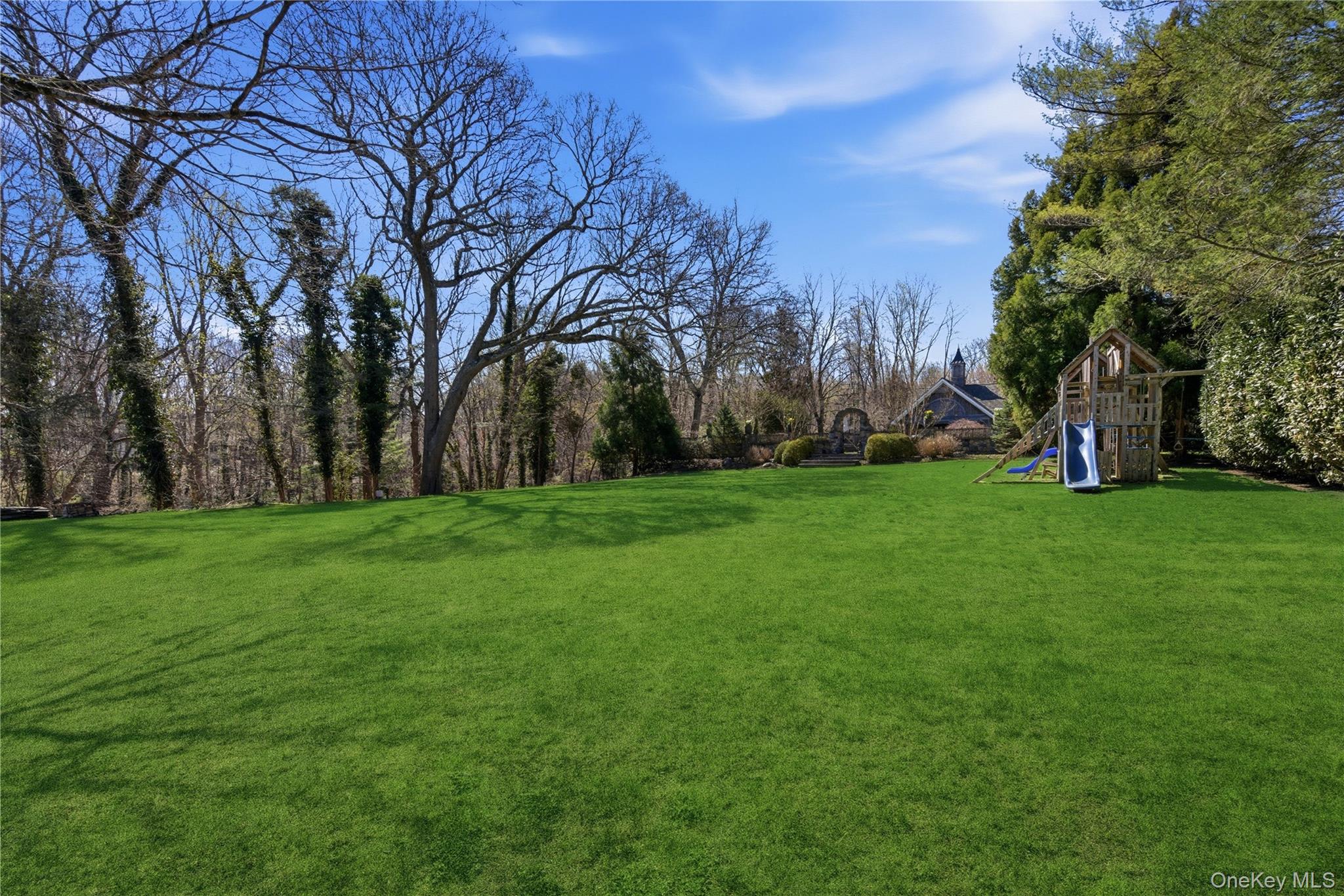 395 W Neck Road Property Photo 43