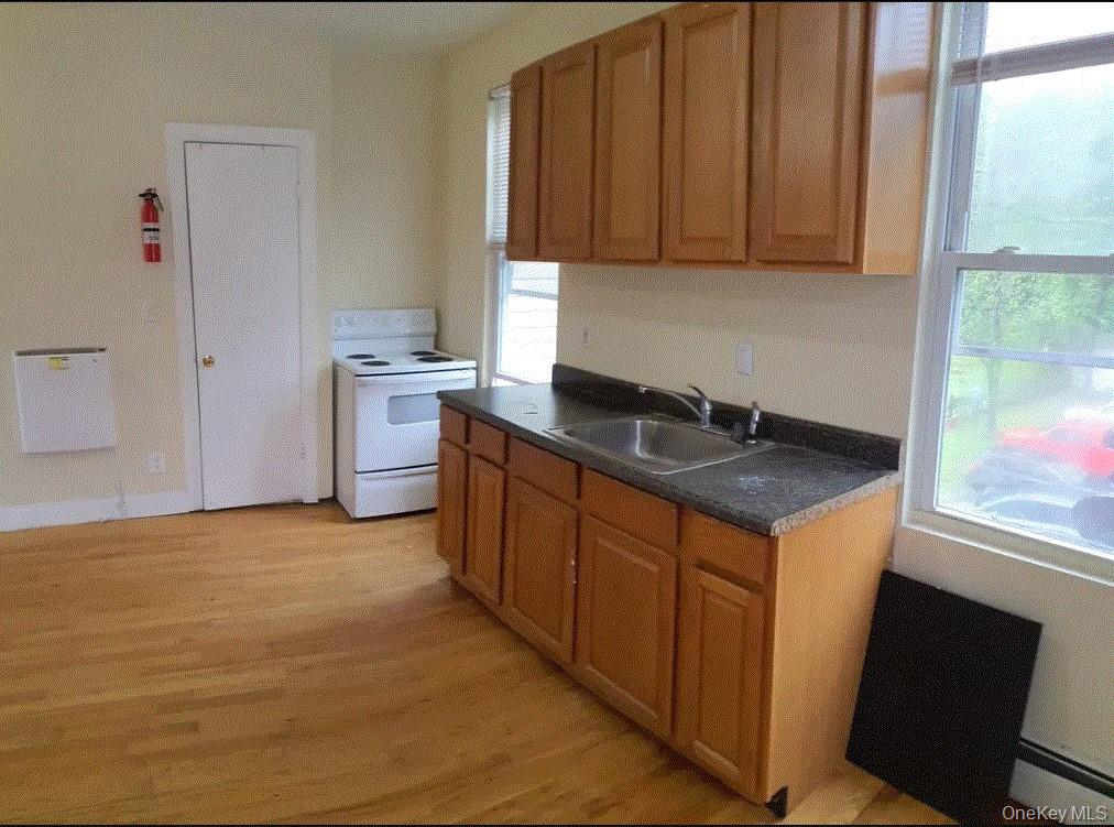 108 Vineyard Avenue Property Photo 5