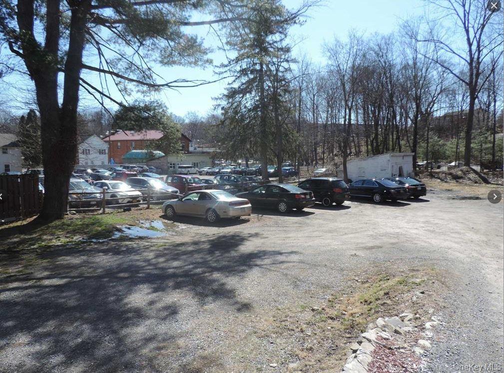 108 Vineyard Avenue Property Photo 8