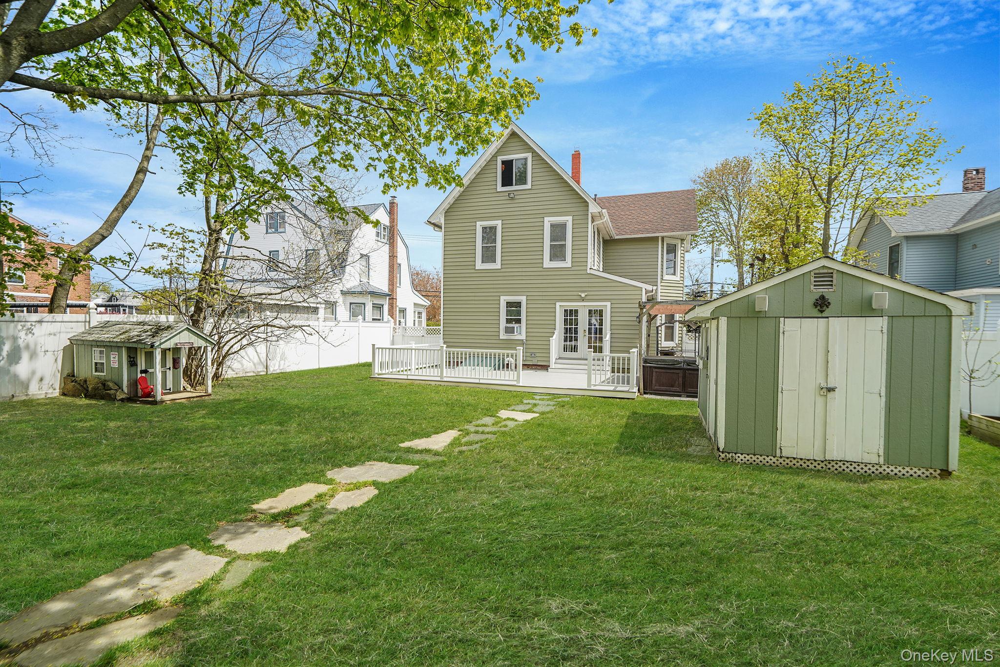74 Maple Avenue Property Photo 41