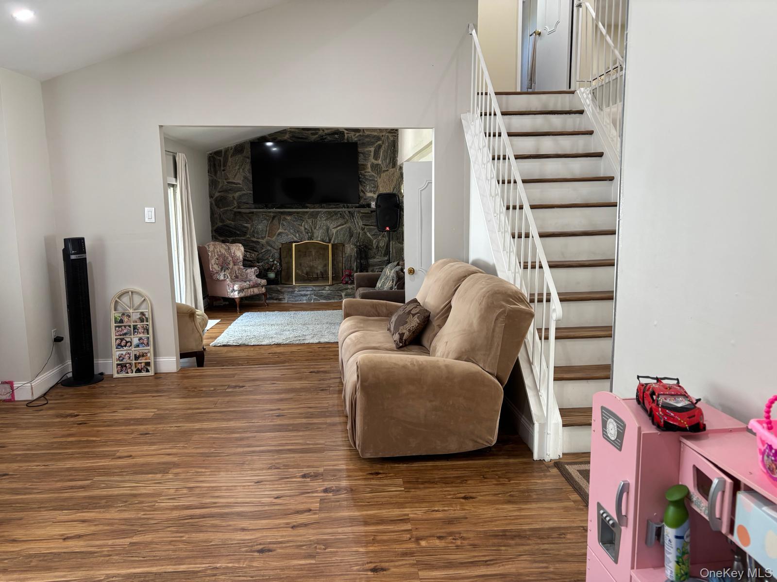 37 Cedar Avenue Property Photo 4
