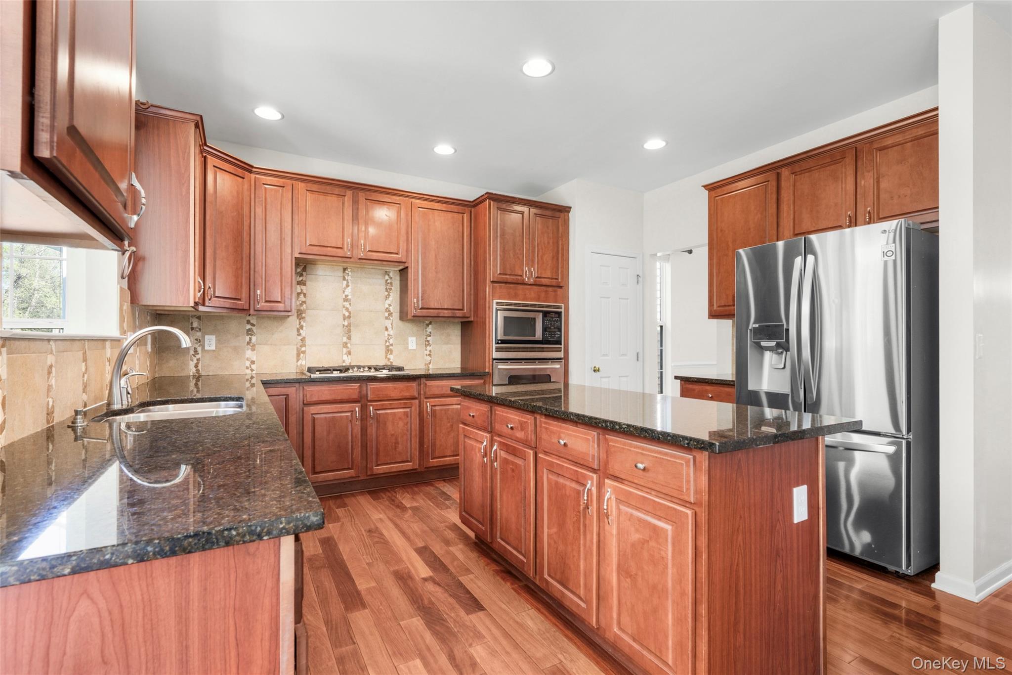 411 Vassar Place Property Photo 6