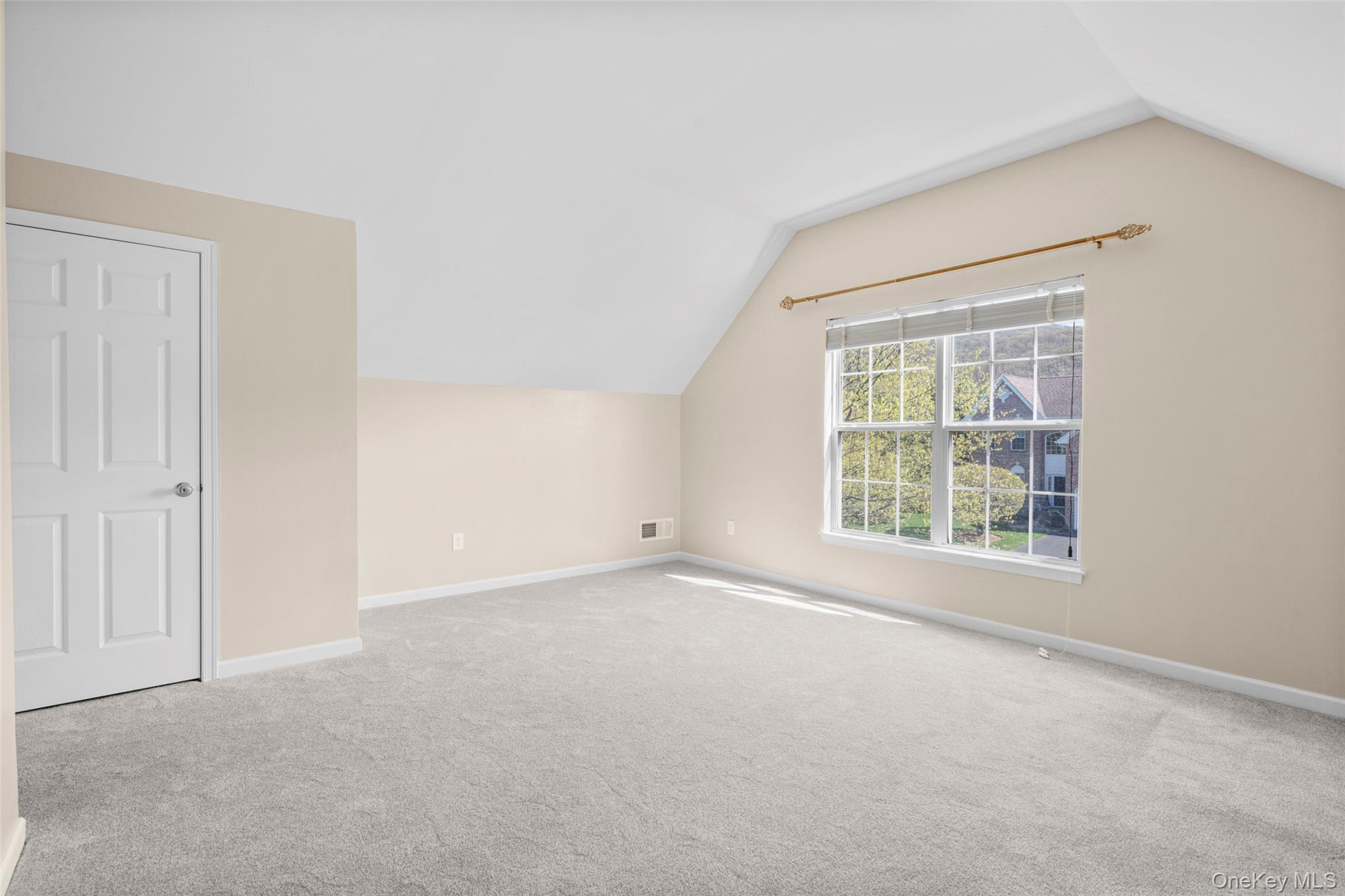 411 Vassar Place Property Photo 31