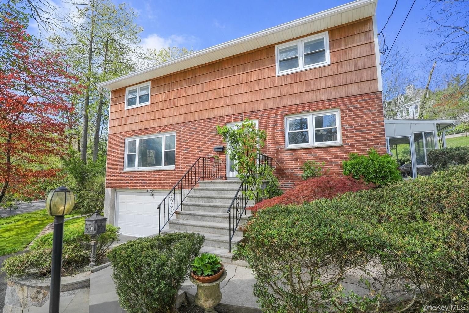 2 Rockledge Road Property Photo 1