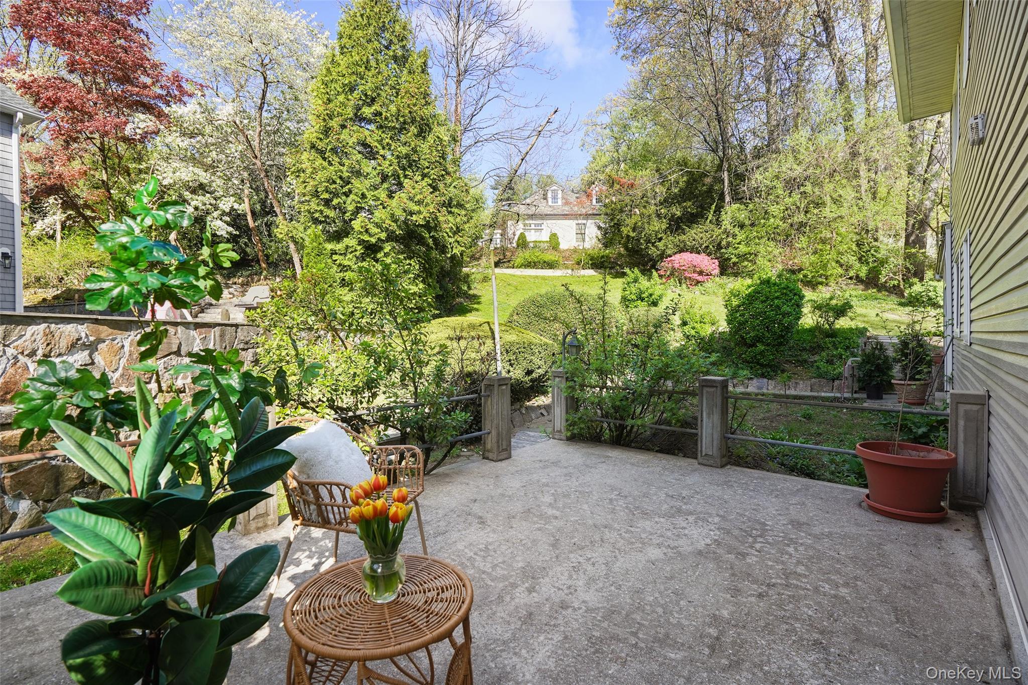 2 Rockledge Road Property Photo 8