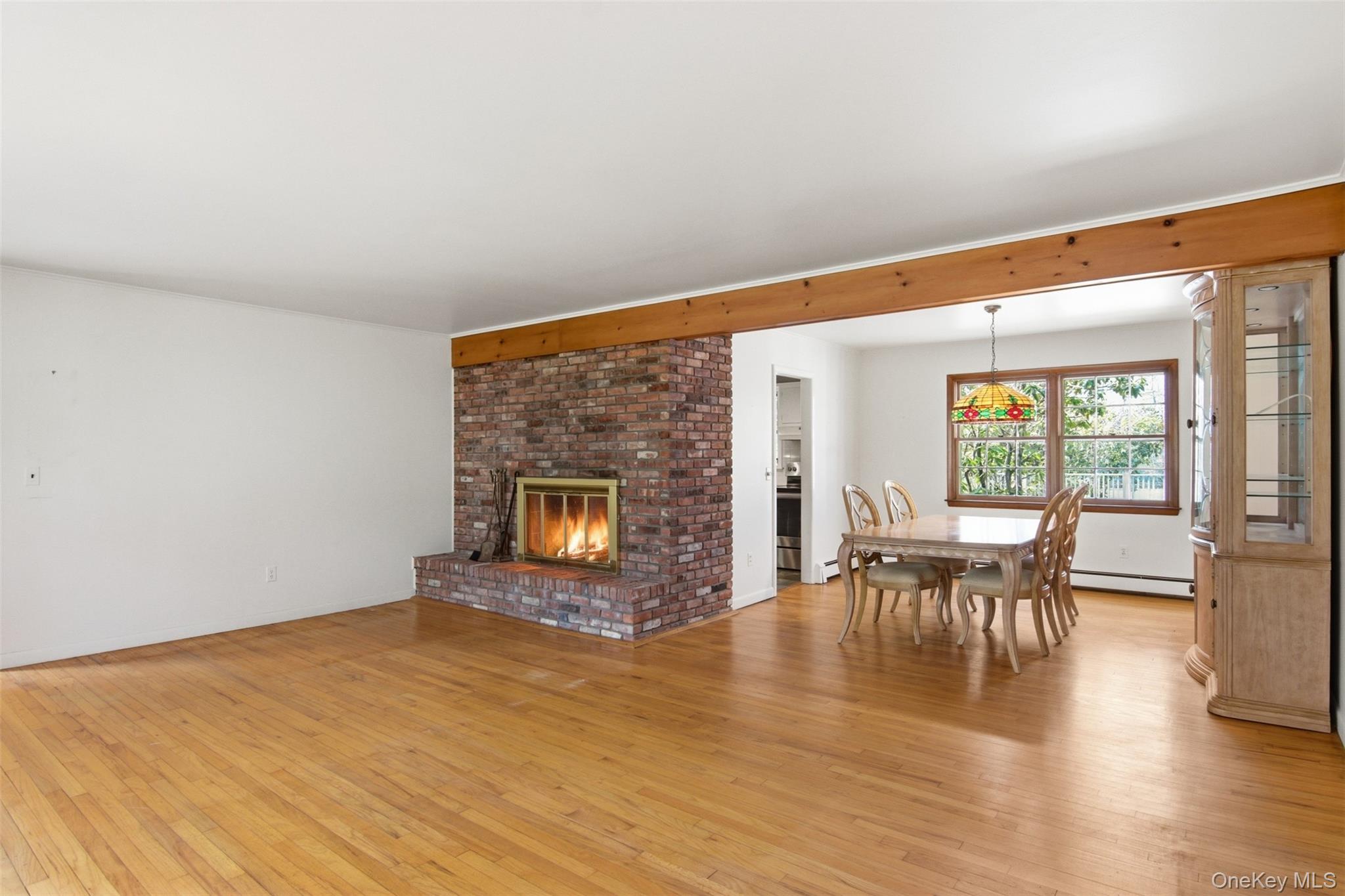6 Oakland Lane Property Photo 6