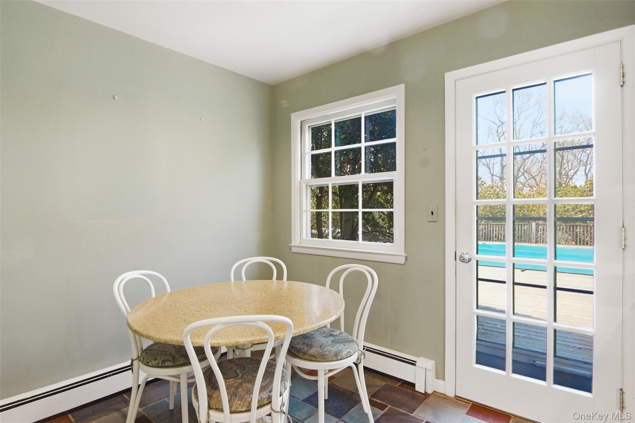 6 Oakland Lane Property Photo 17