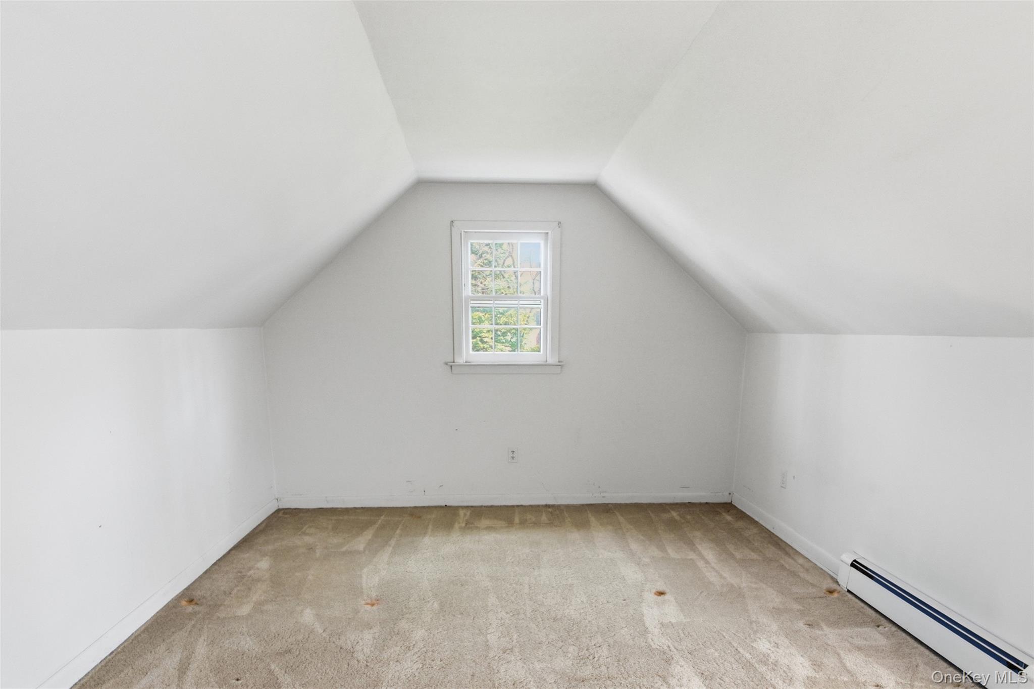 6 Oakland Lane Property Photo 24