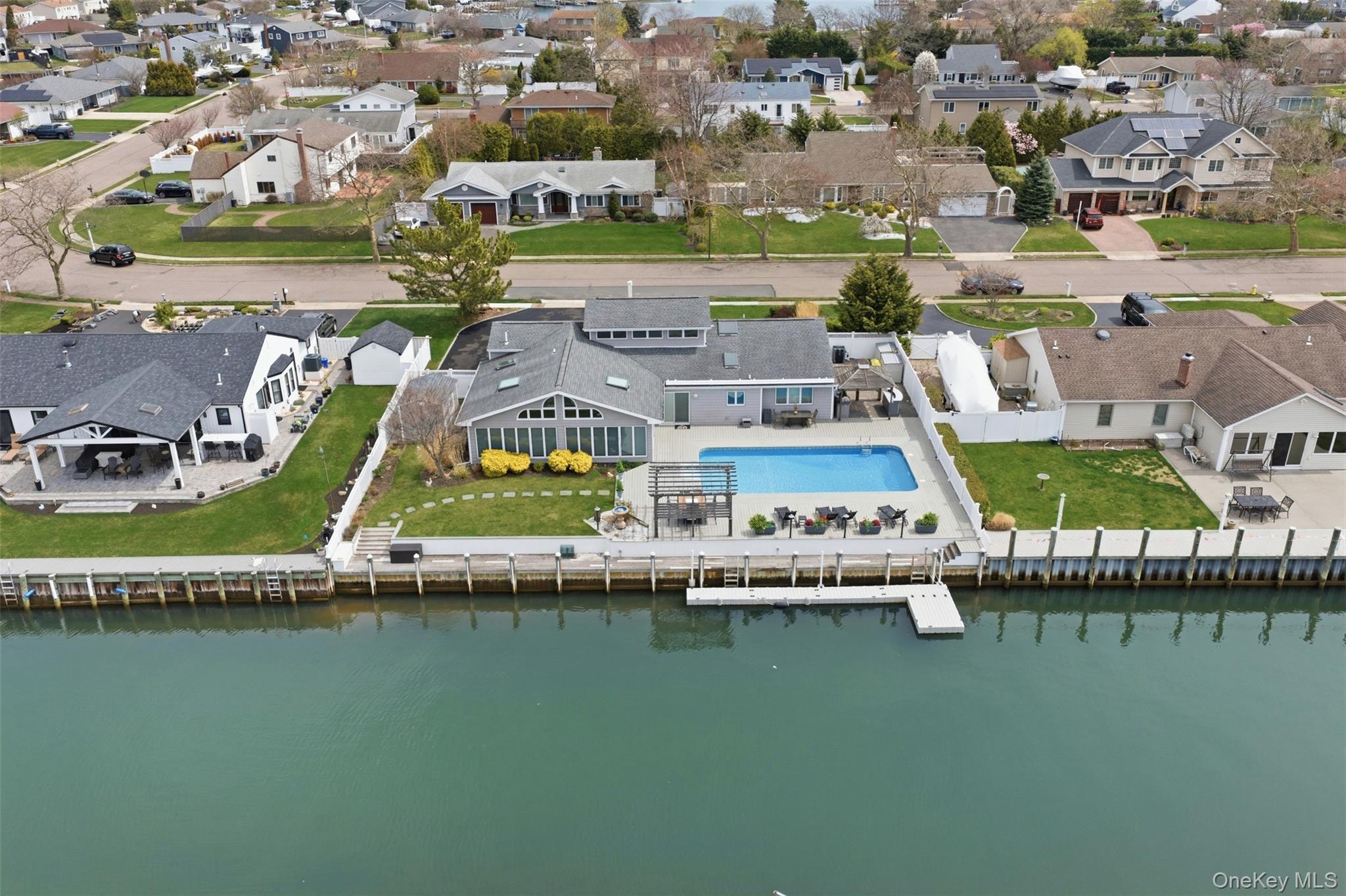21 Shore Drive Property Photo 2