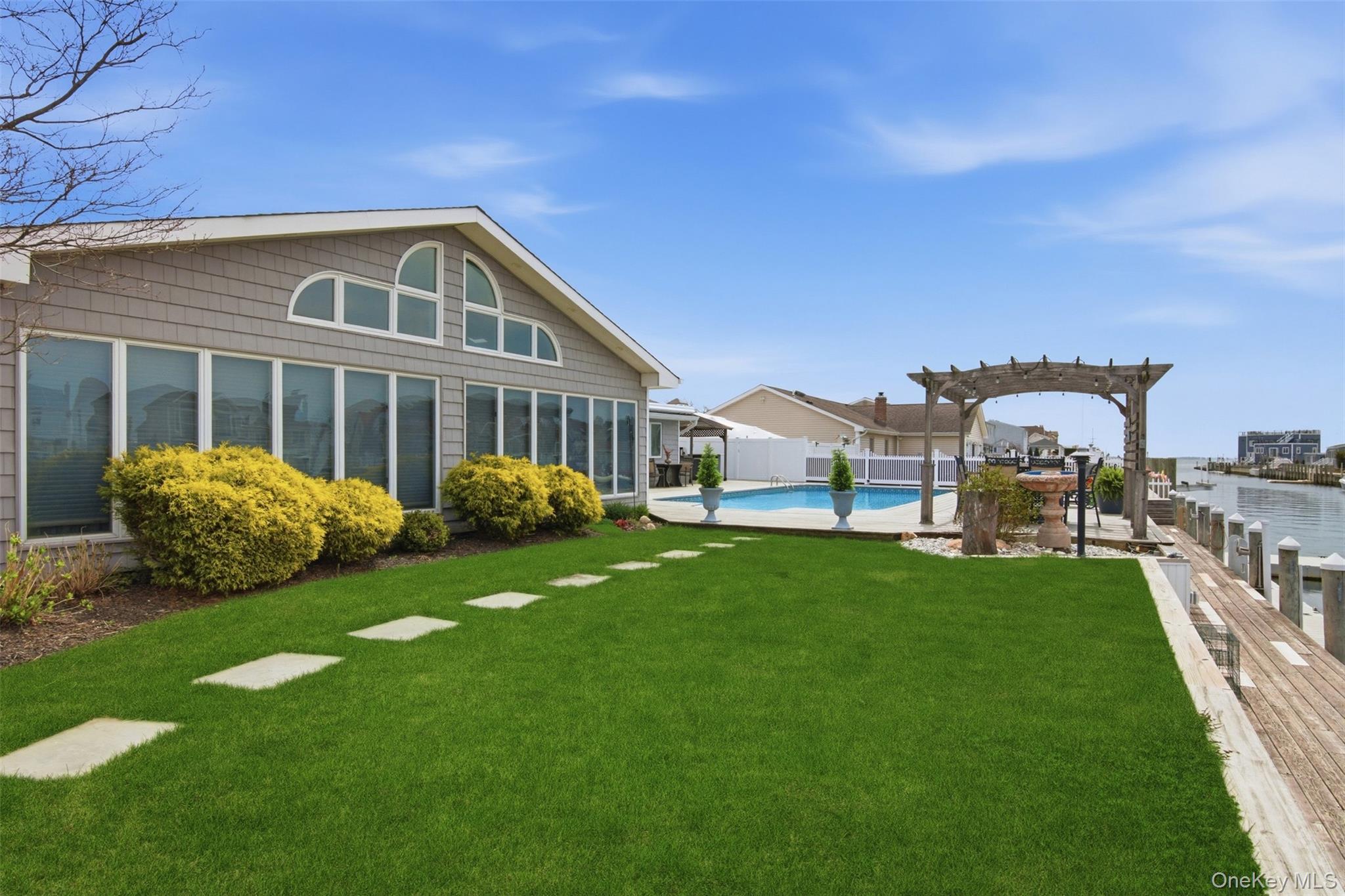 21 Shore Drive Property Photo 5
