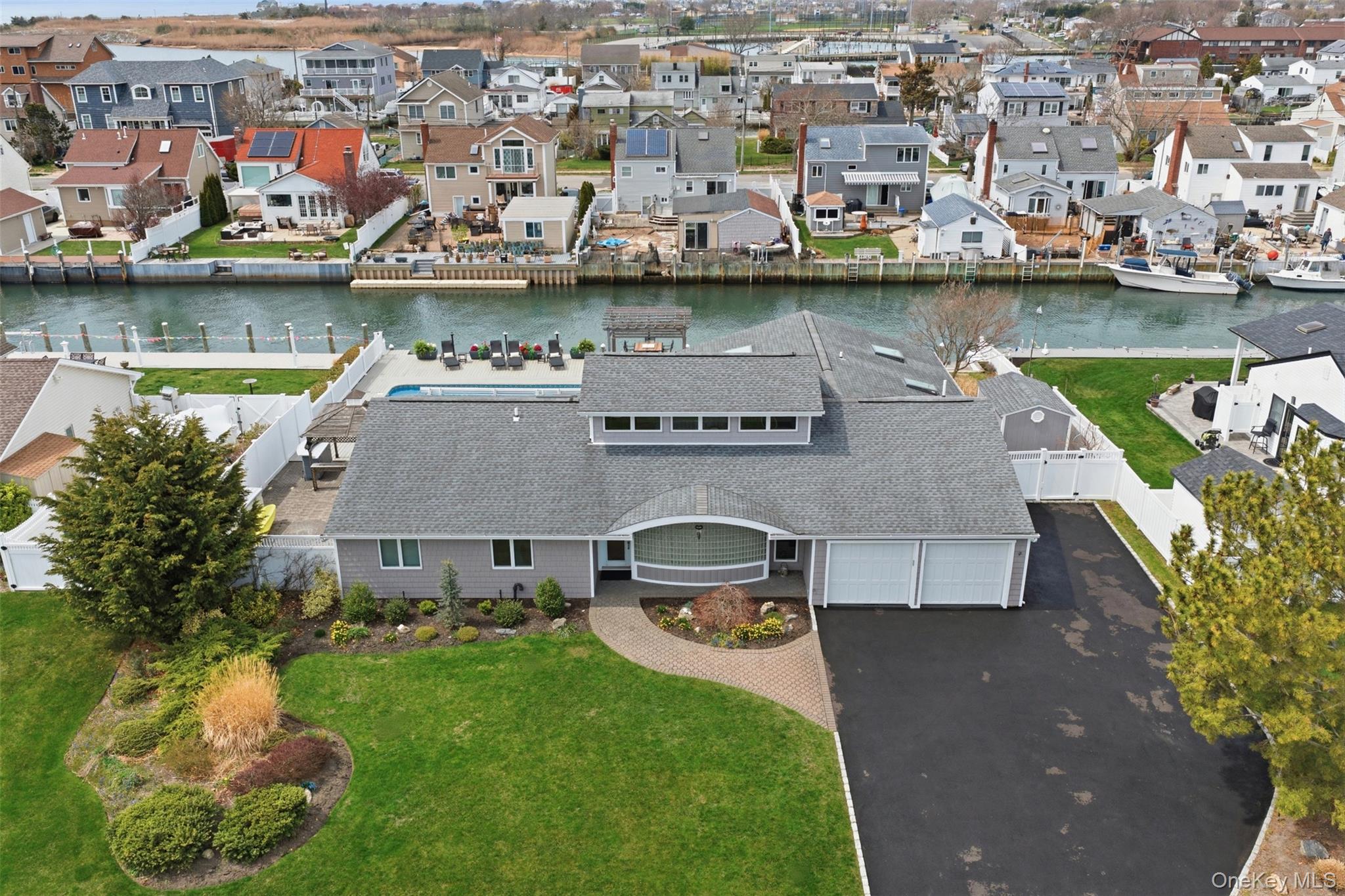 21 Shore Drive Property Photo 9