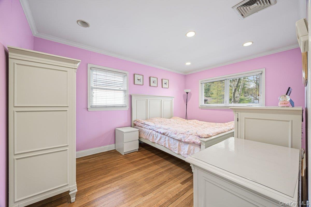 35 Hilldale Road Property Photo 9