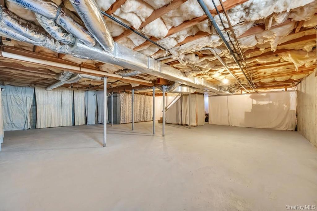 7 Stadium Boulevard Property Photo 39