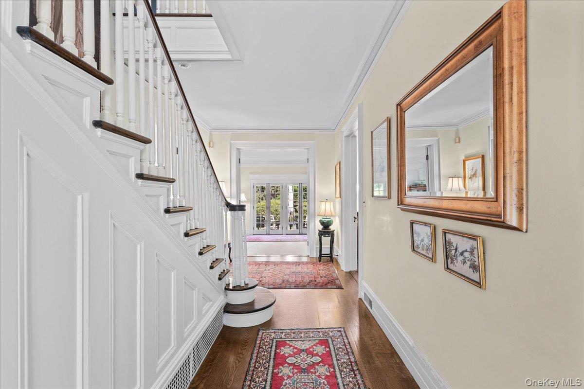 328 Mclain Street Property Photo 4