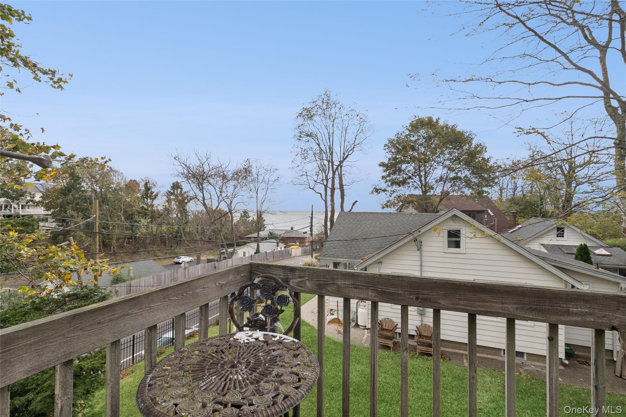 215 Hallock Landing Road Property Photo 2