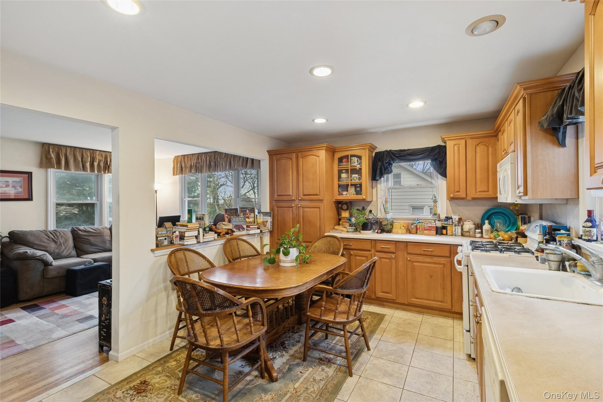 215 Hallock Landing Road Property Photo 6