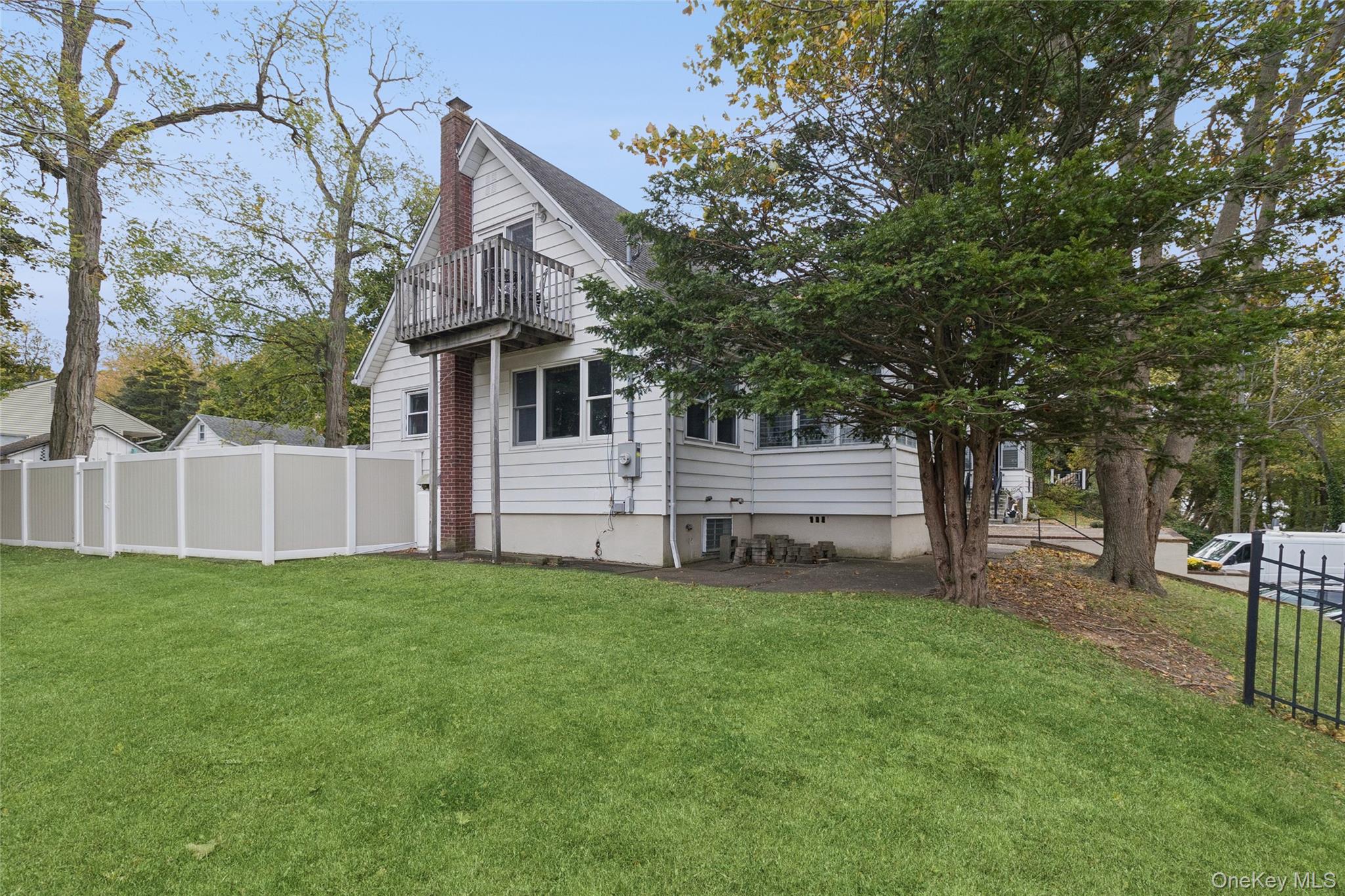 215 Hallock Landing Road Property Photo 21