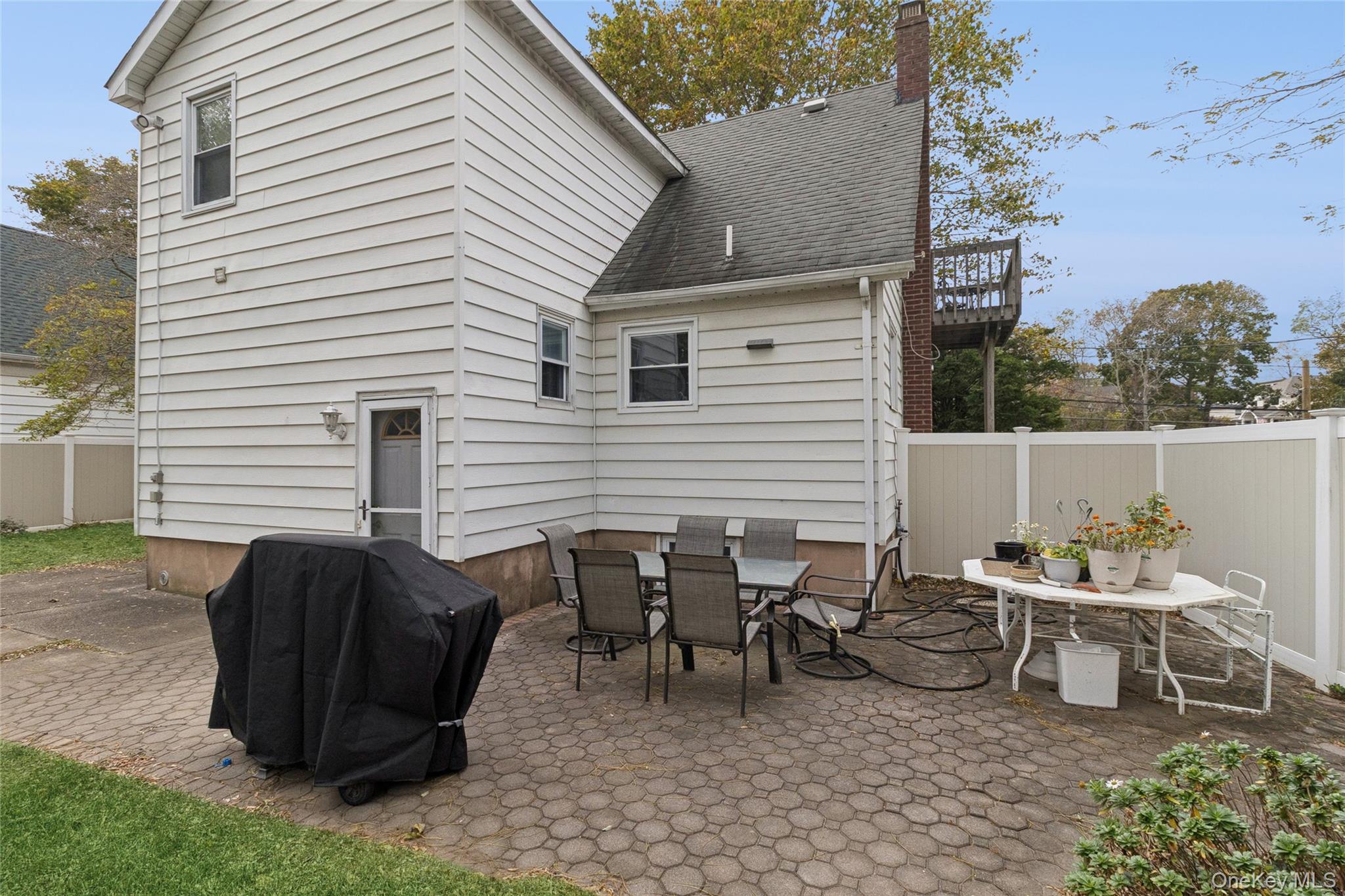 215 Hallock Landing Road Property Photo 23