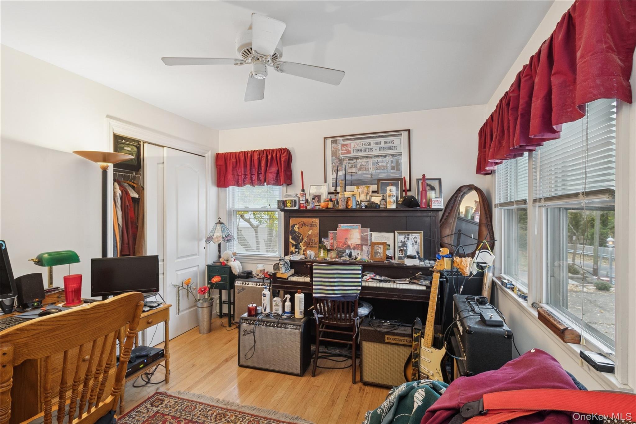 215 Hallock Landing Road Property Photo 26