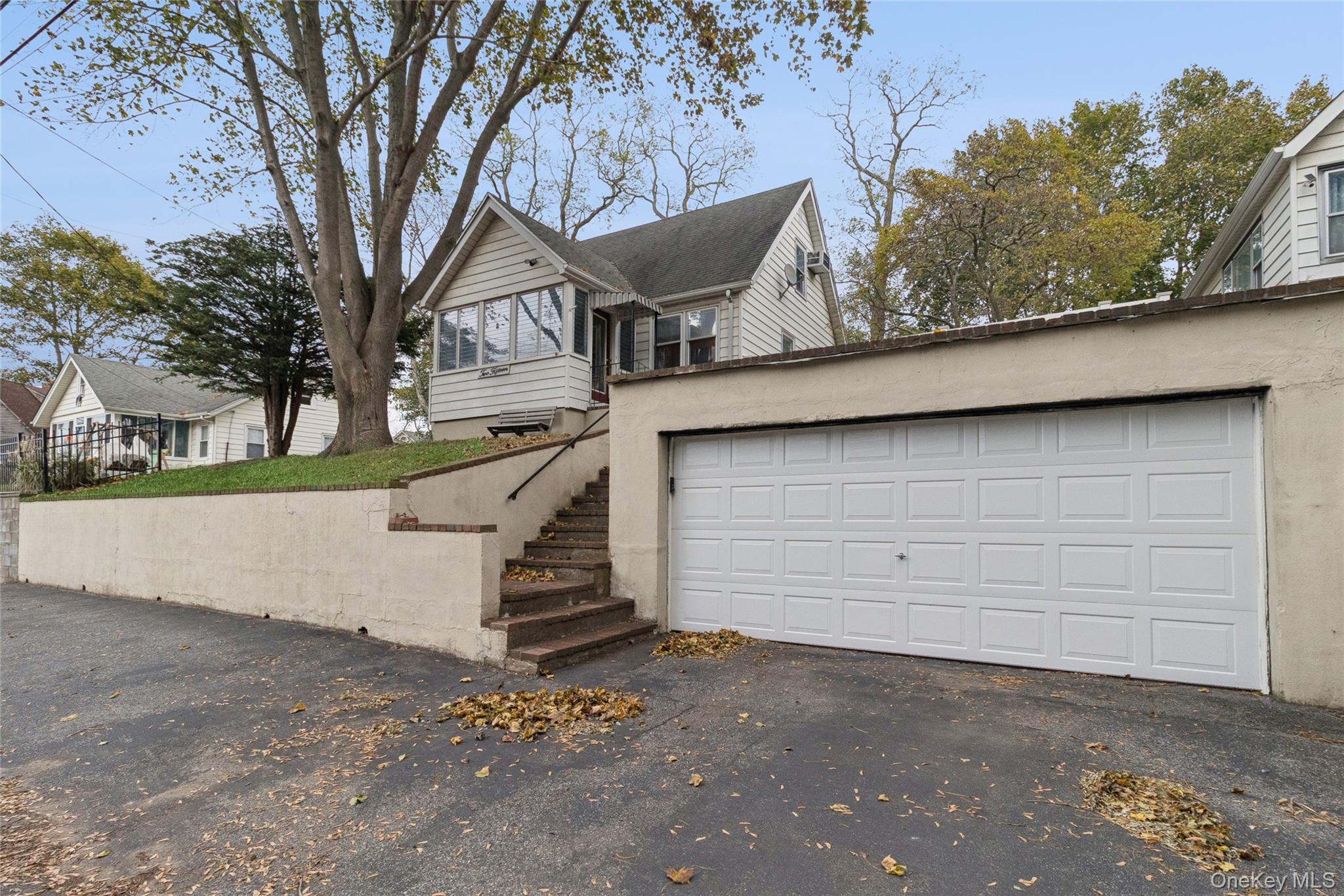 215 Hallock Landing Road Property Photo 33