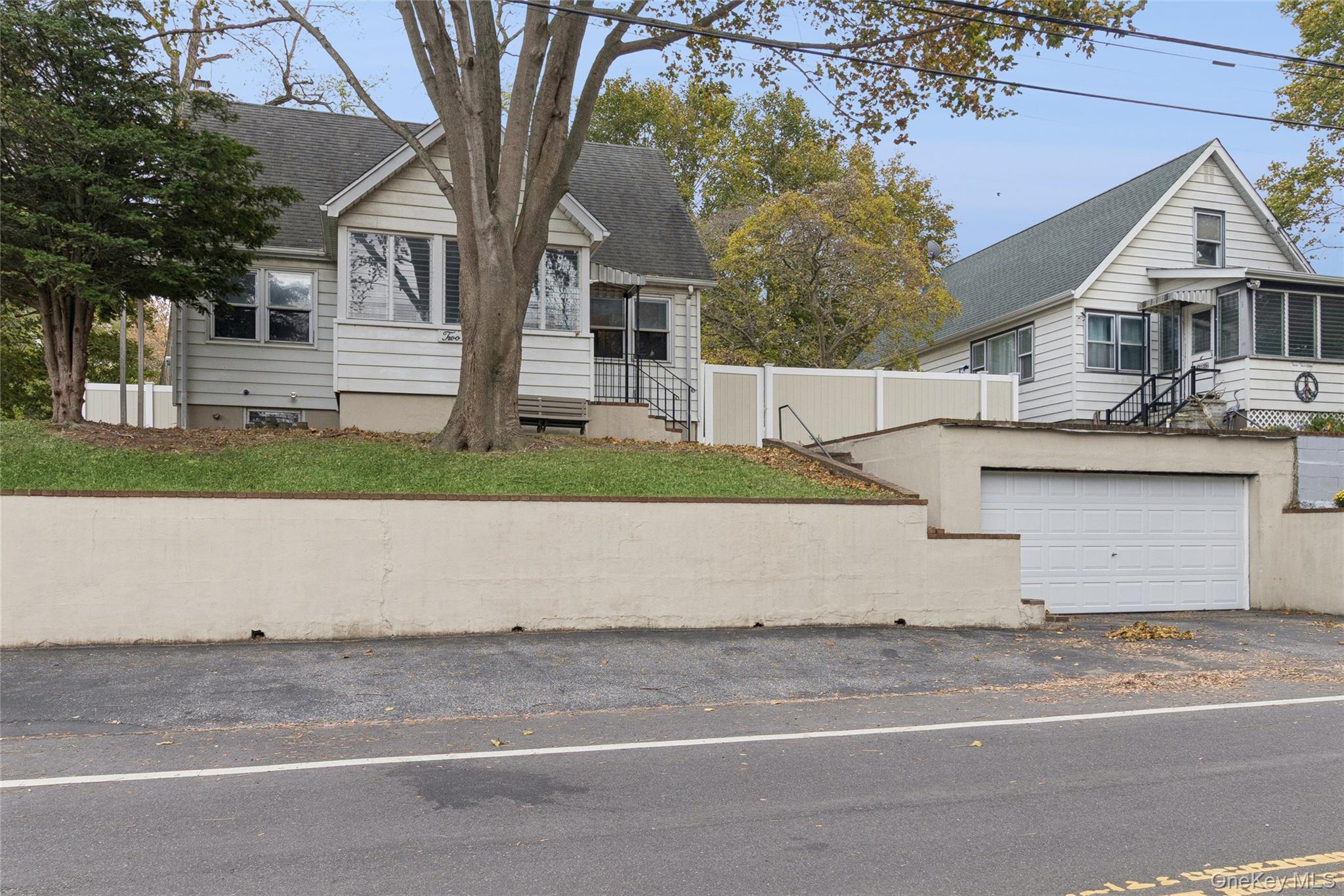 215 Hallock Landing Road Property Photo 36