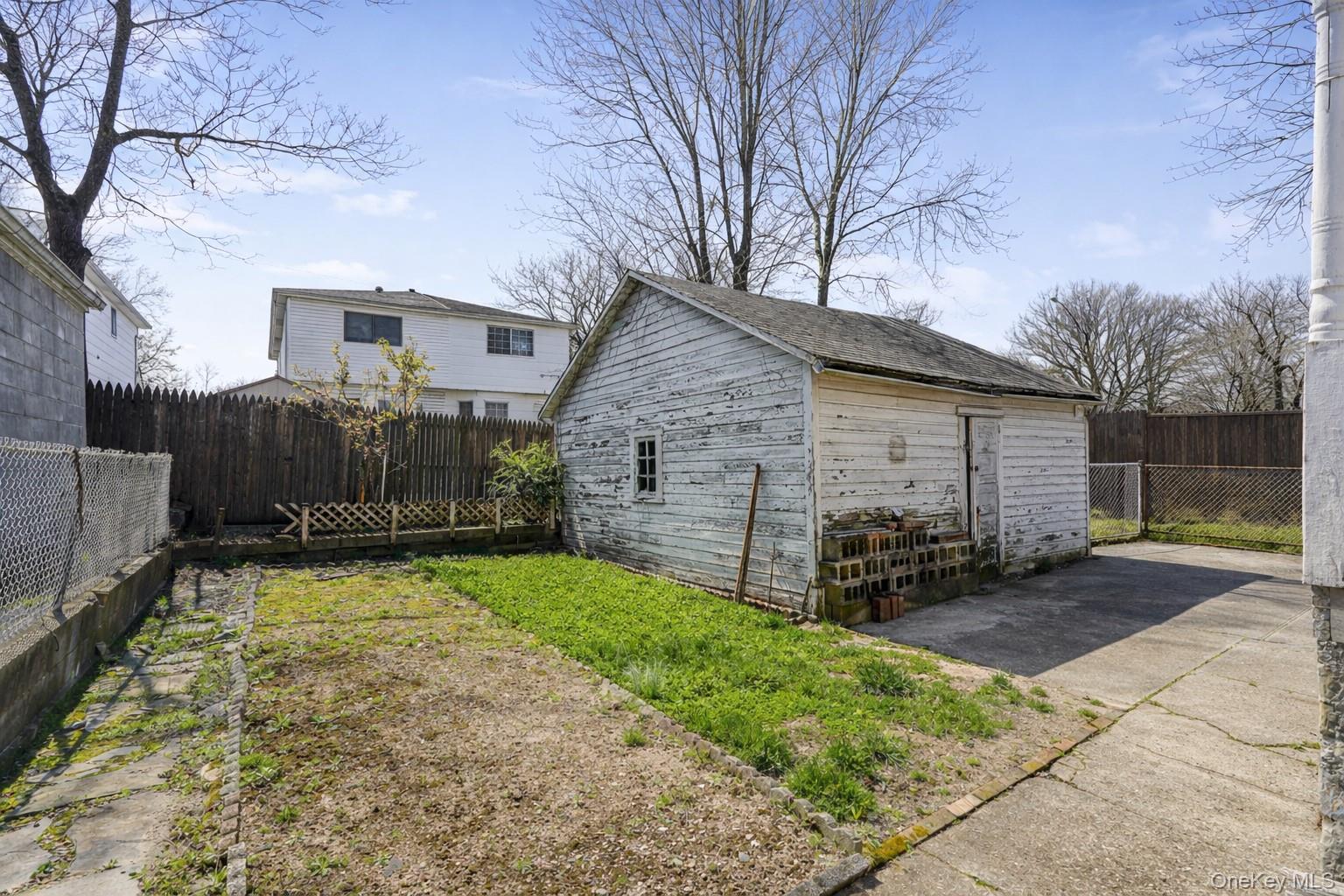 202 Dixon Avenue Property Photo 35
