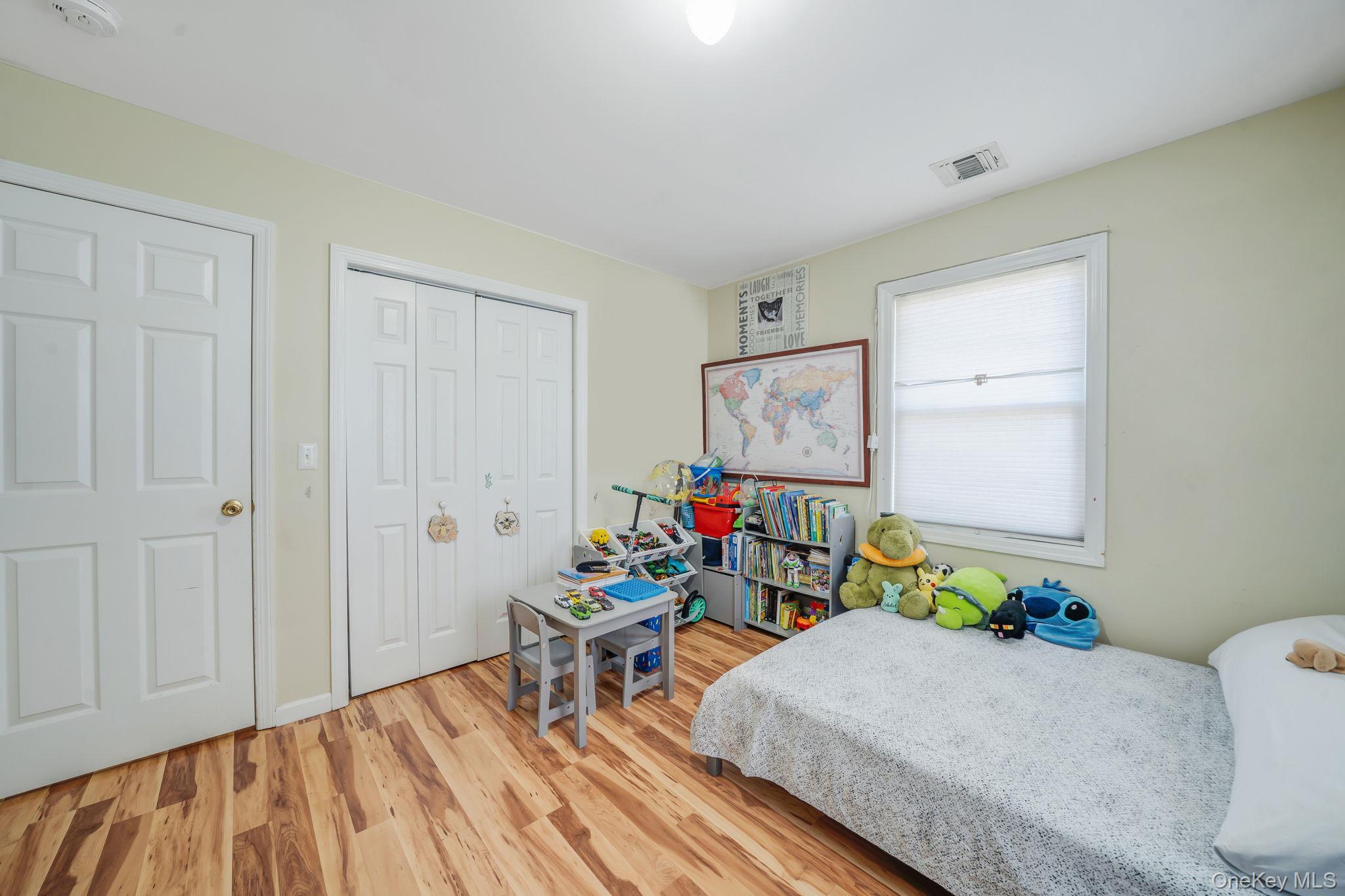 82 E Seacrest Avenue Property Photo 13
