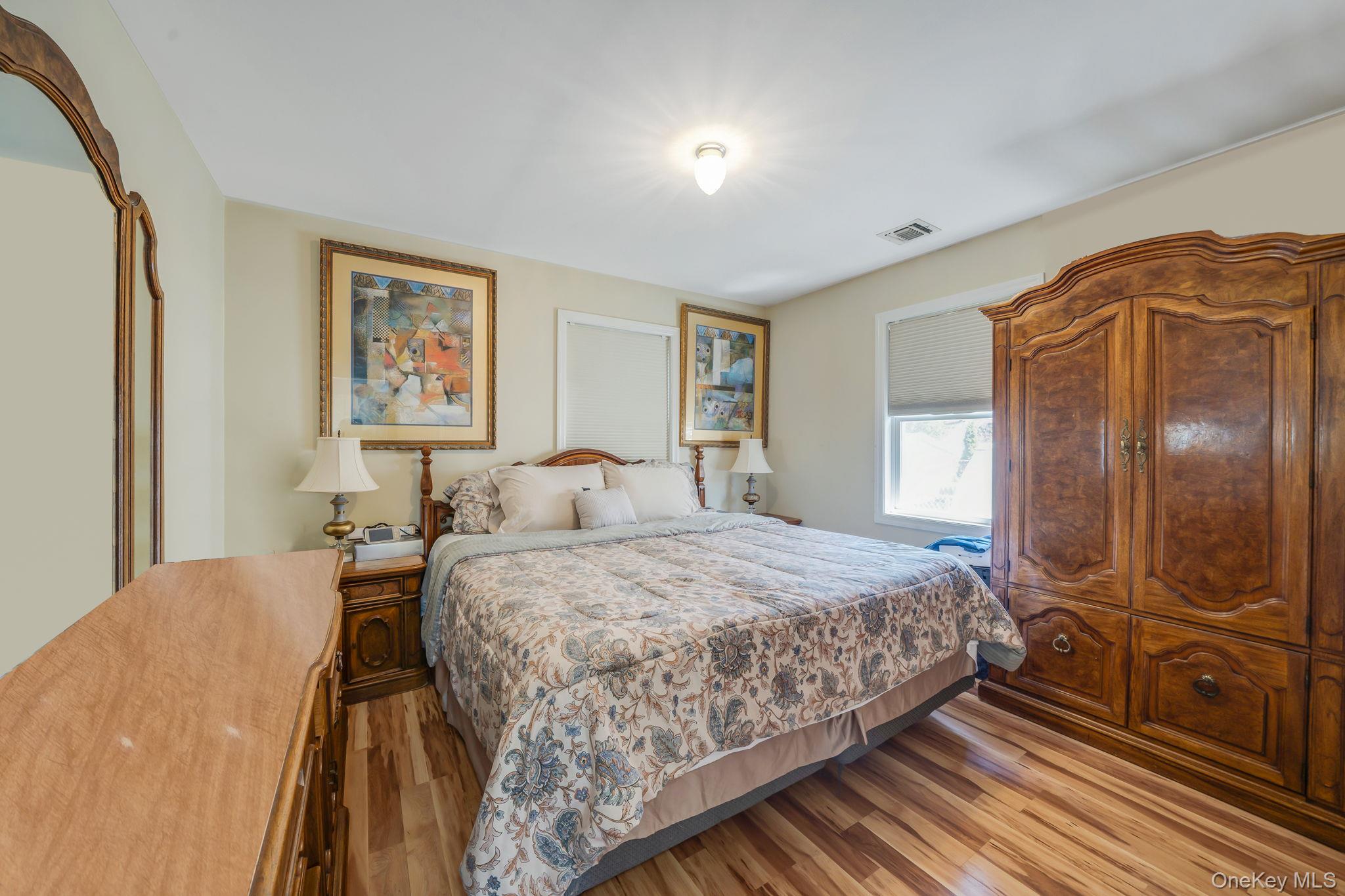 82 E Seacrest Avenue Property Photo 14