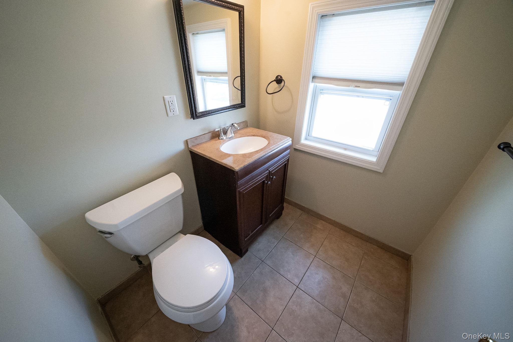 82 E Seacrest Avenue Property Photo 17