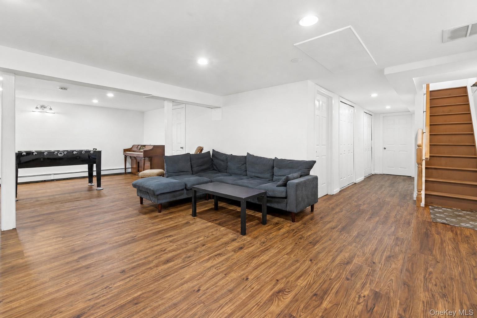 680 Westview Drive Property Photo 16