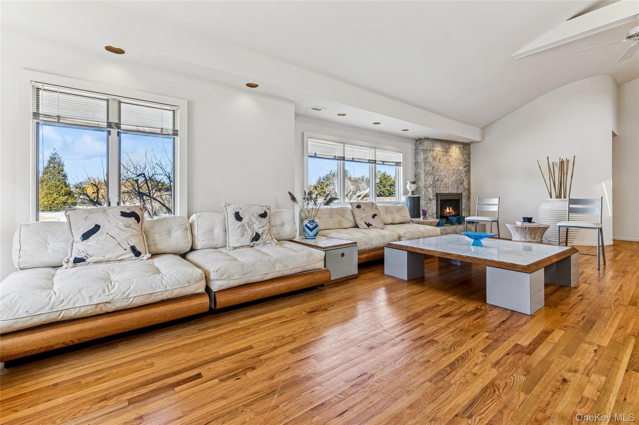 22 Meadow Lane Property Photo 8