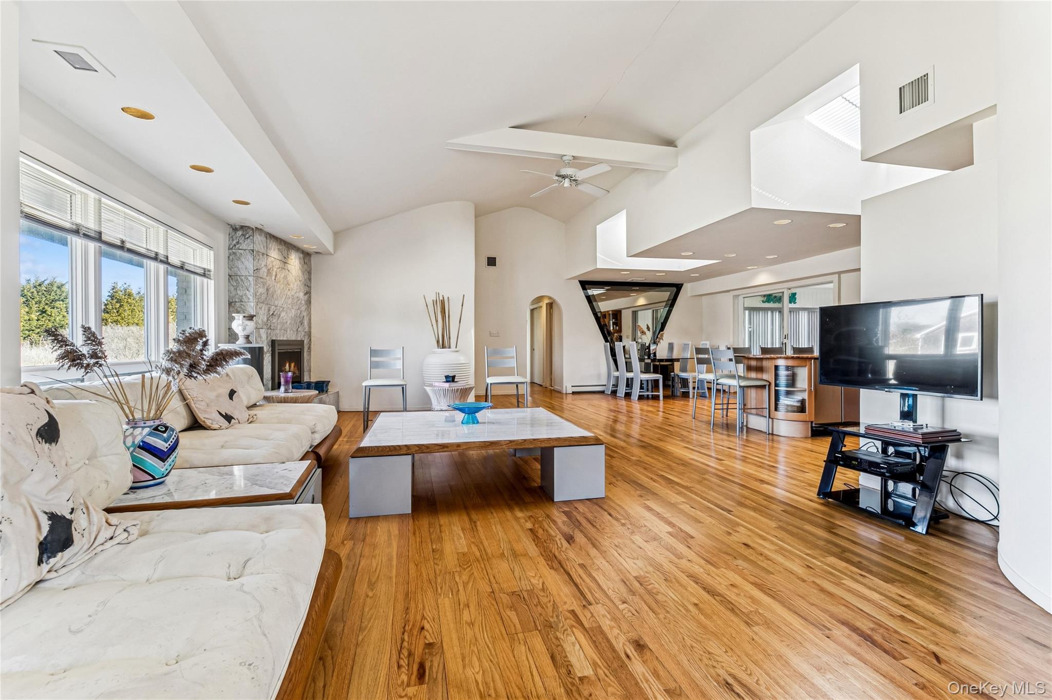 22 Meadow Lane Property Photo 9