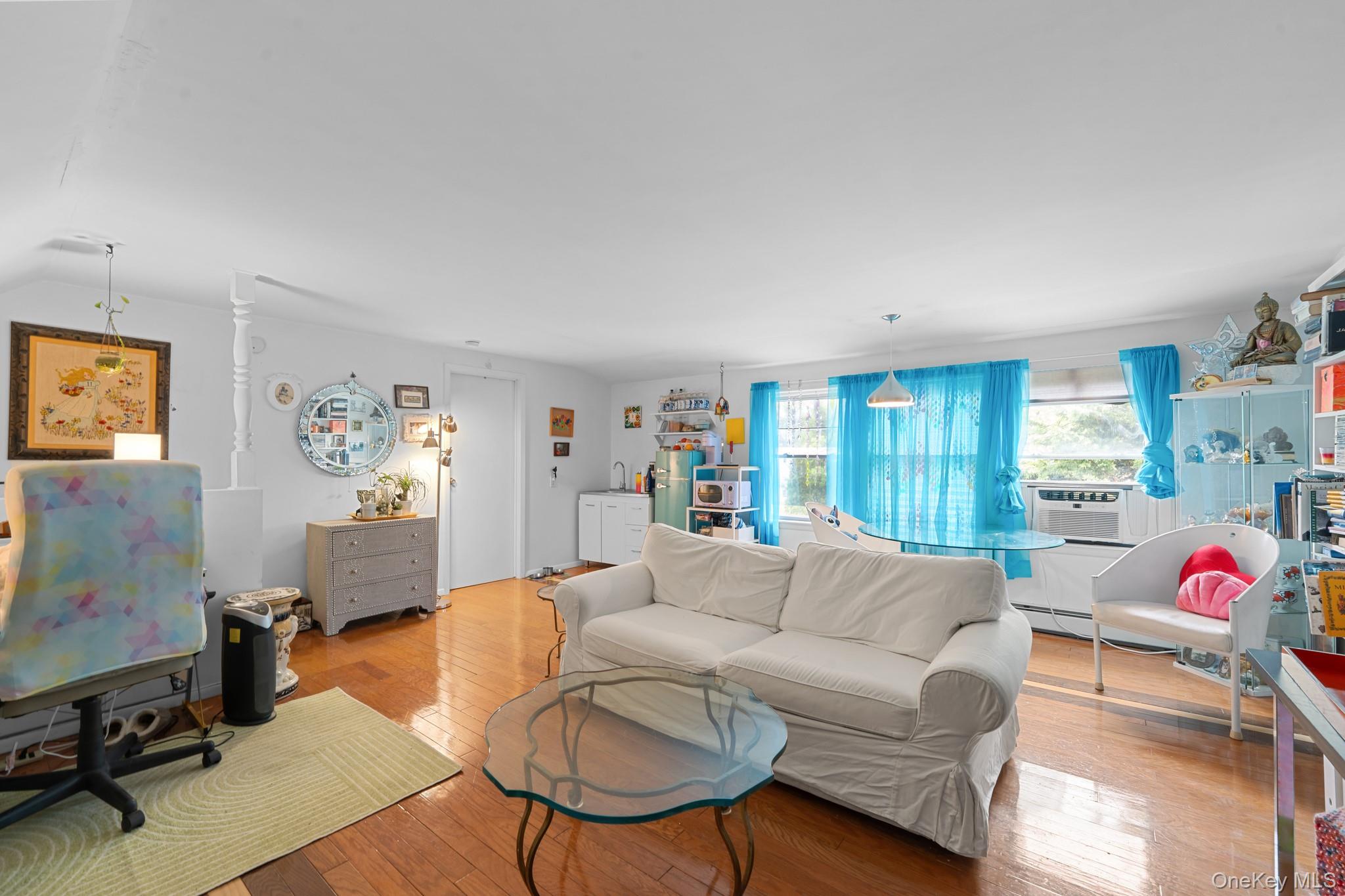 266 Bellmore Road Property Photo 8