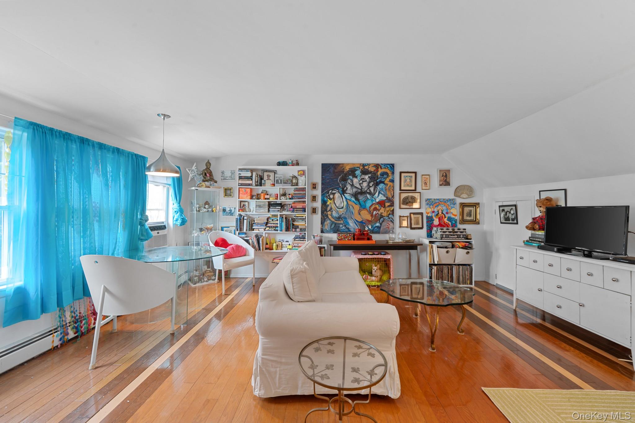 266 Bellmore Road Property Photo 13