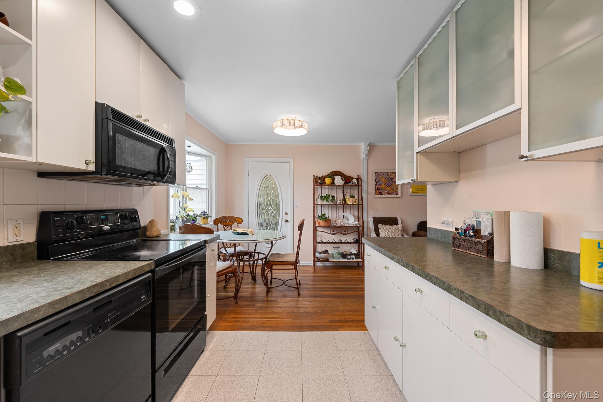 266 Bellmore Road Property Photo 24